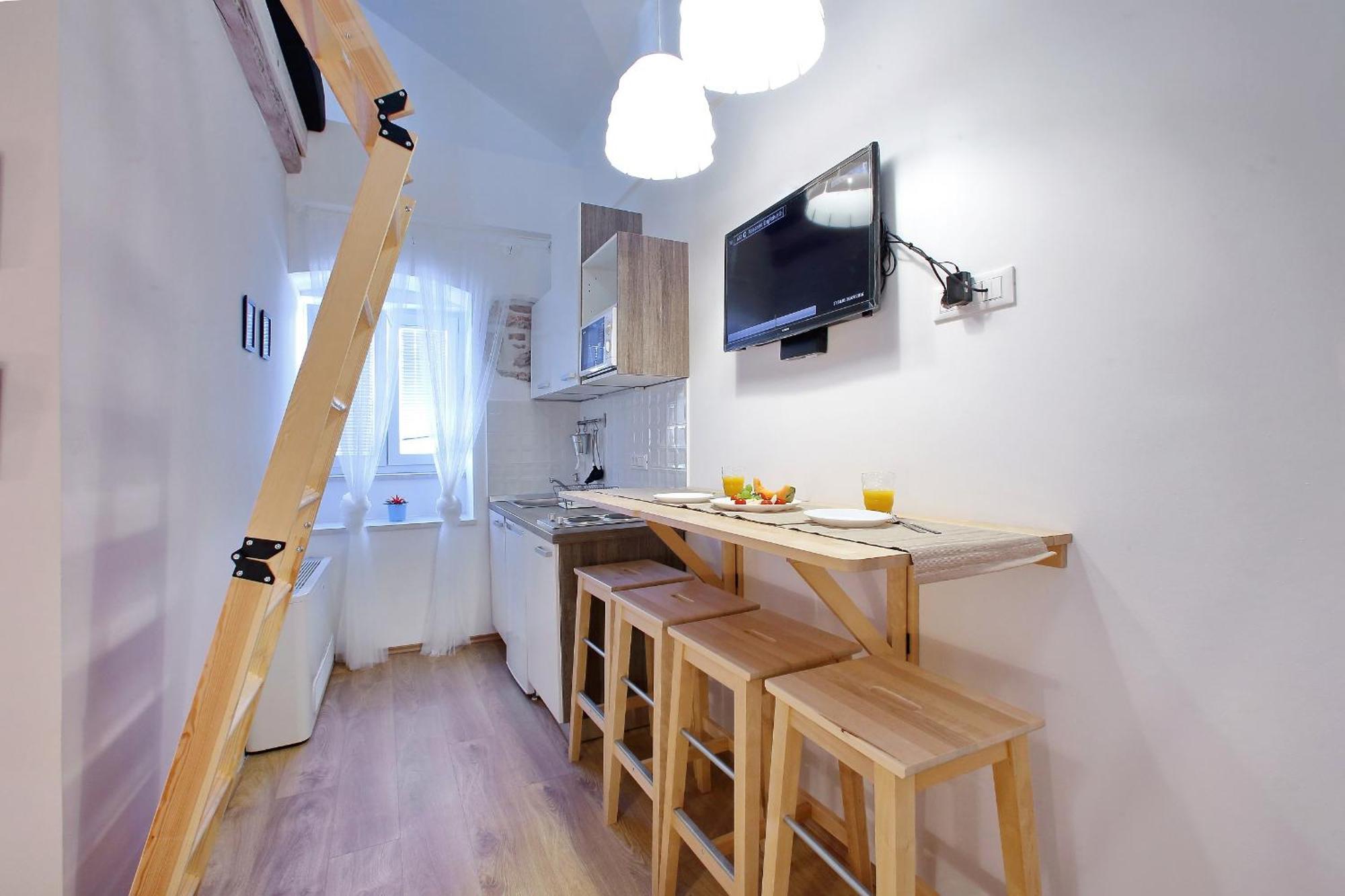 Guverna New Apartma Zadar
